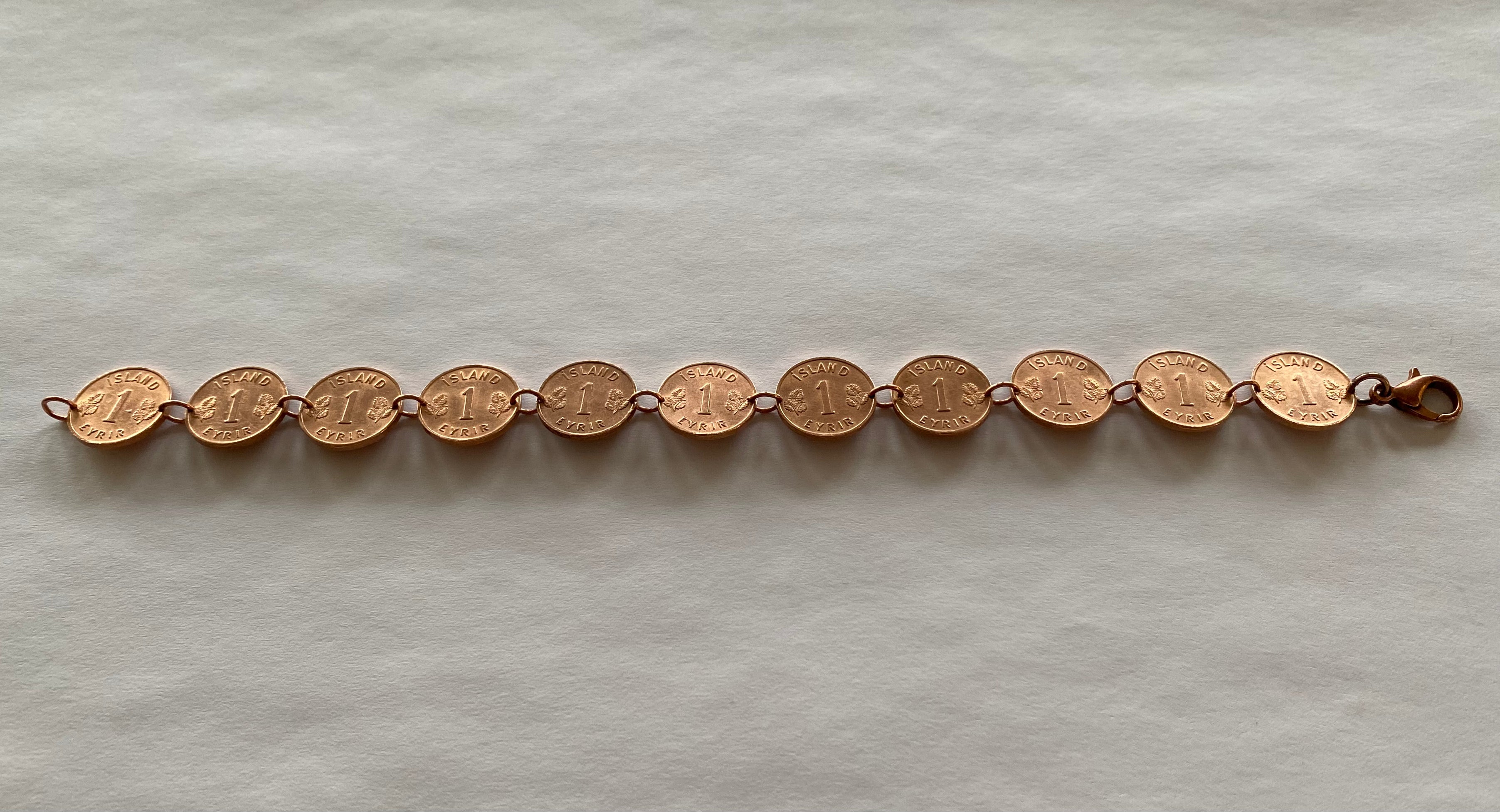 Armband úr íslenskum 1 aur